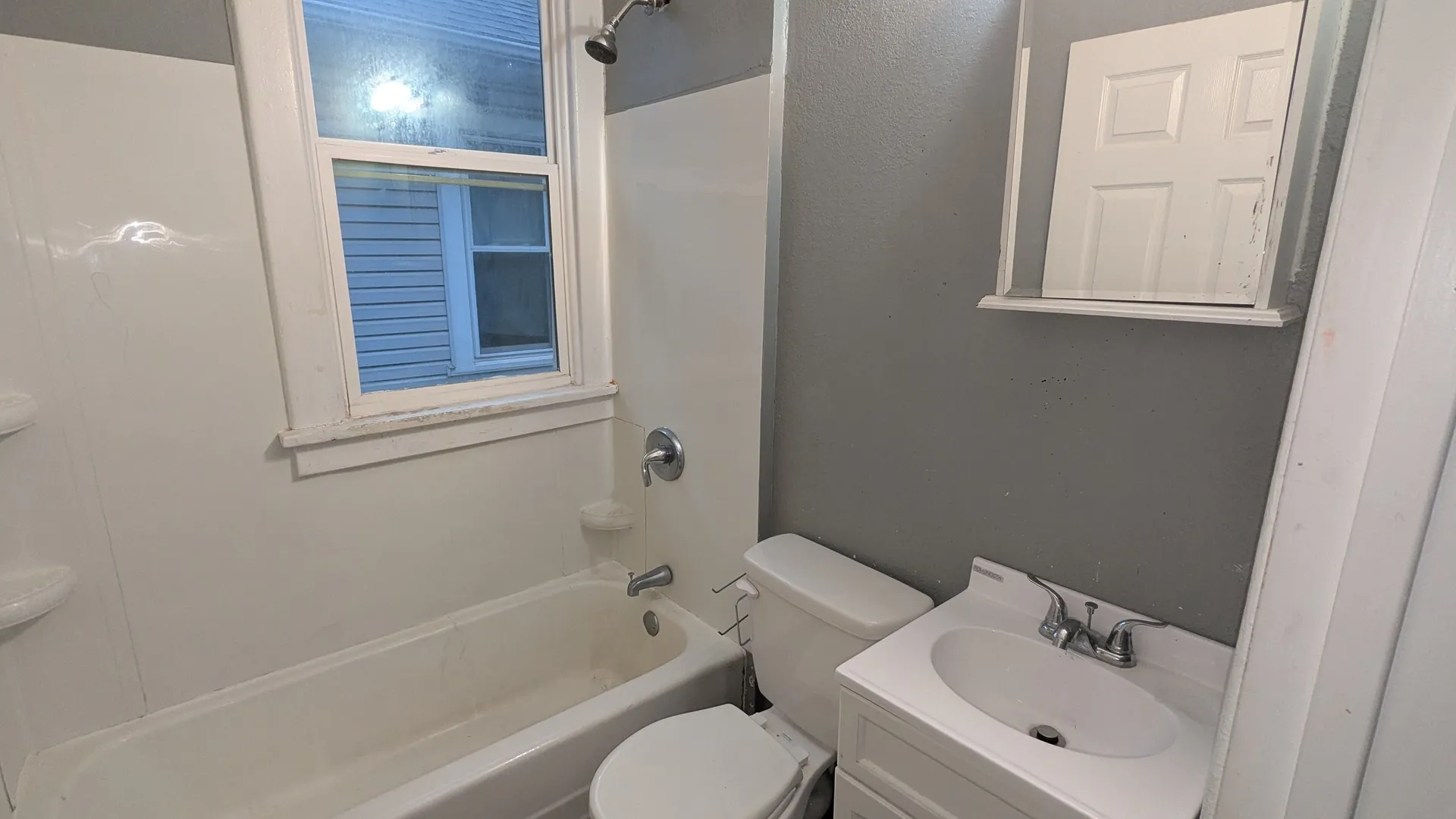 3337 7 1/2 Avenue IL