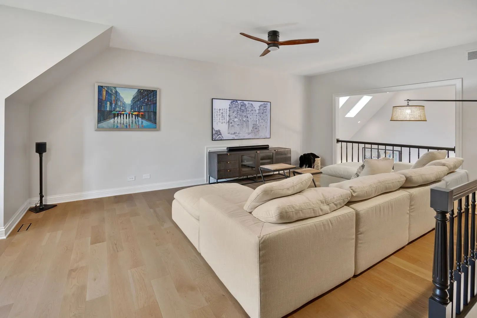 602 Fox Glen Drive IL