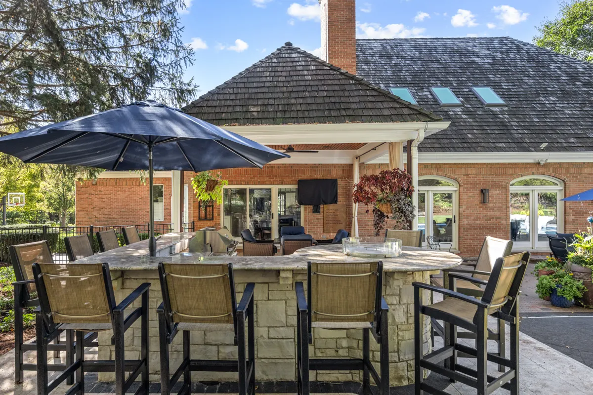 602 Fox Glen Drive IL