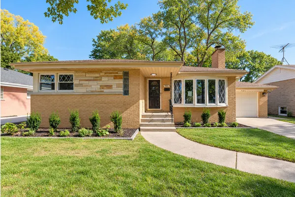 307 N Patton Avenue IL
