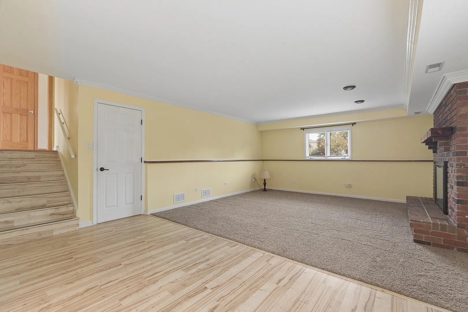 6148 La Grande Court IL