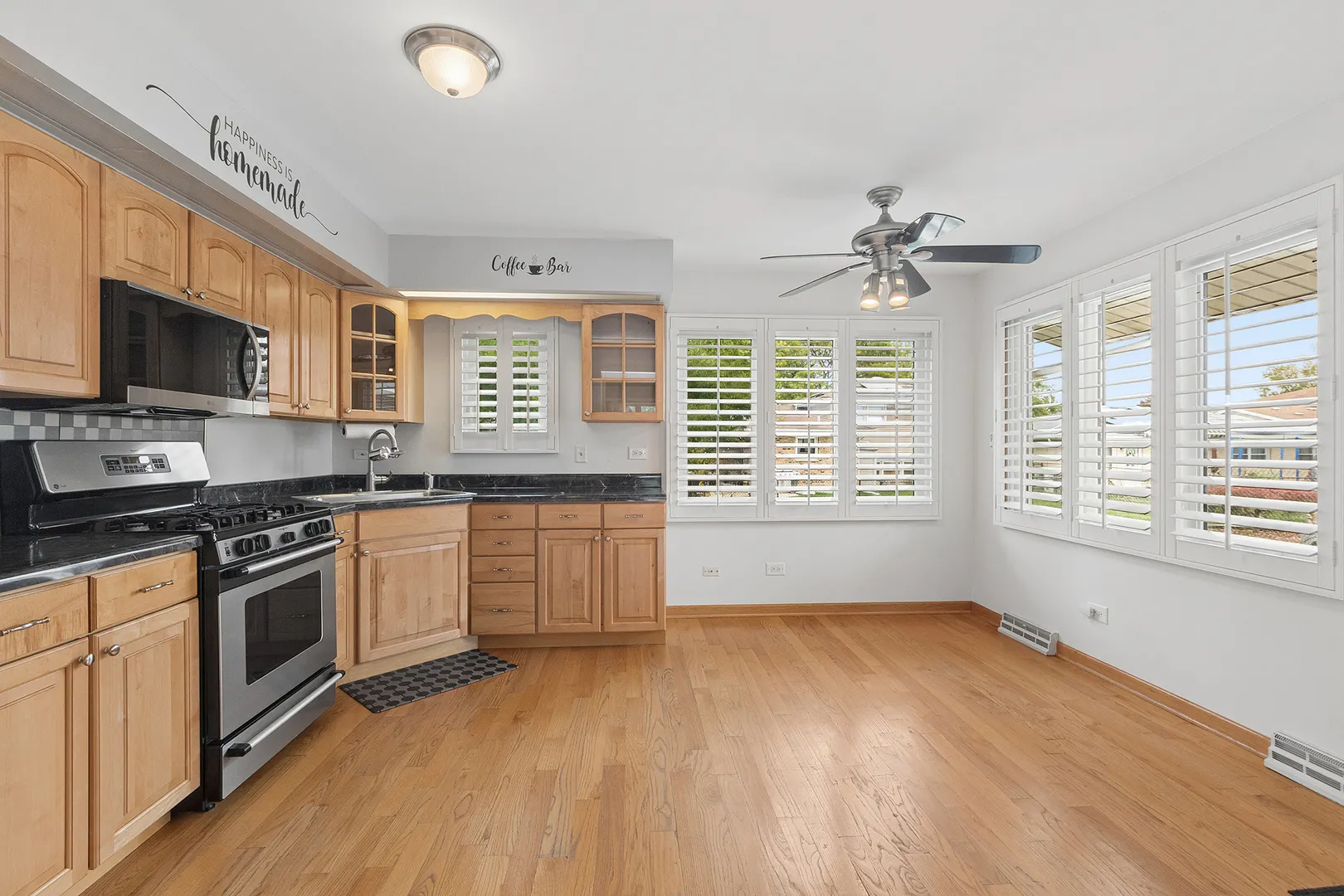 6148 La Grande Court IL