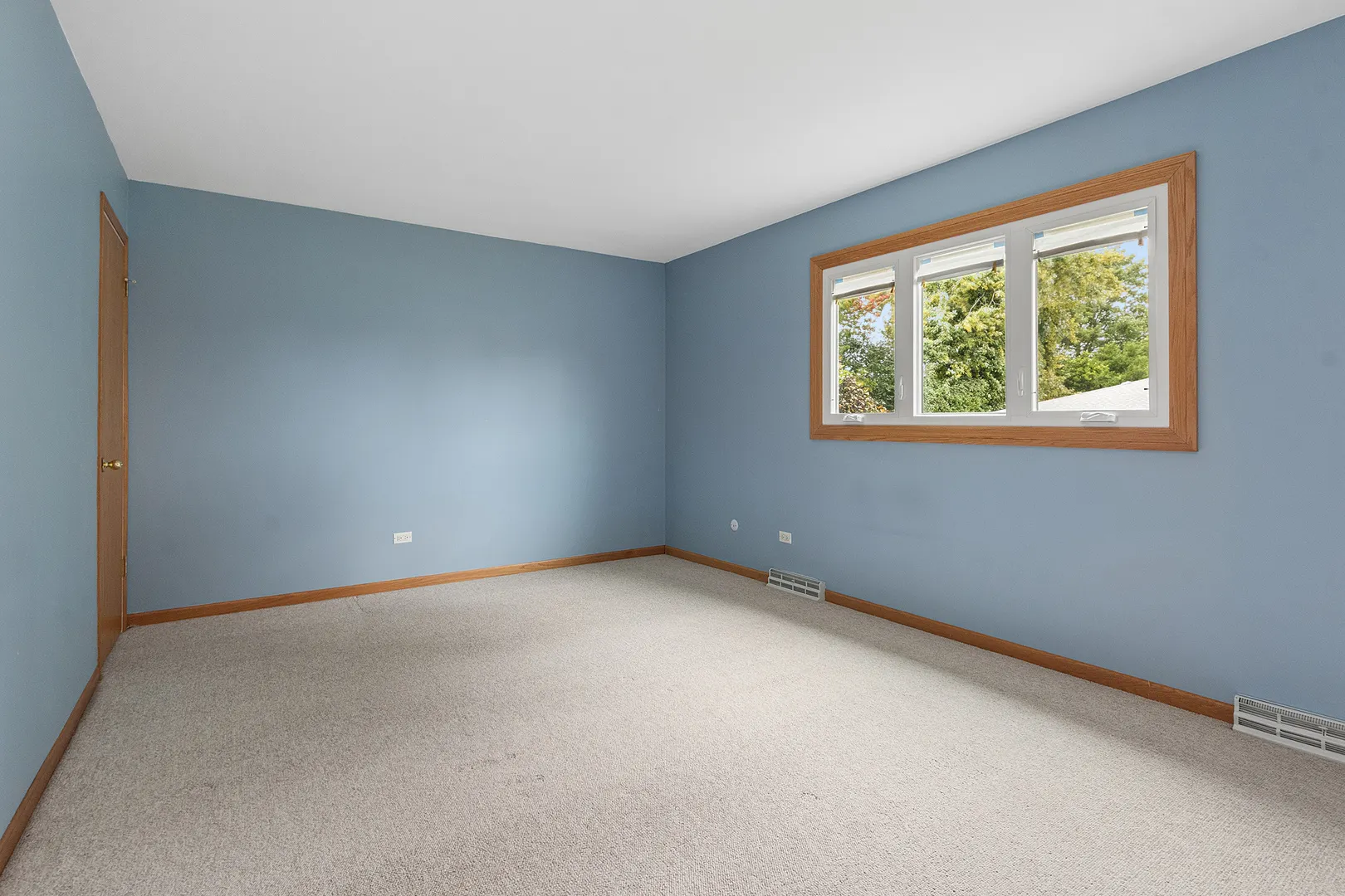 6148 La Grande Court IL