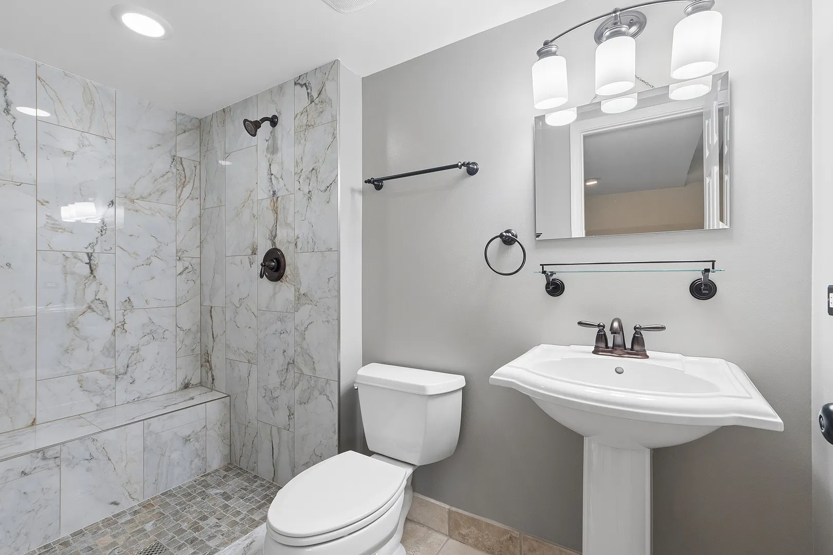 6148 La Grande Court IL