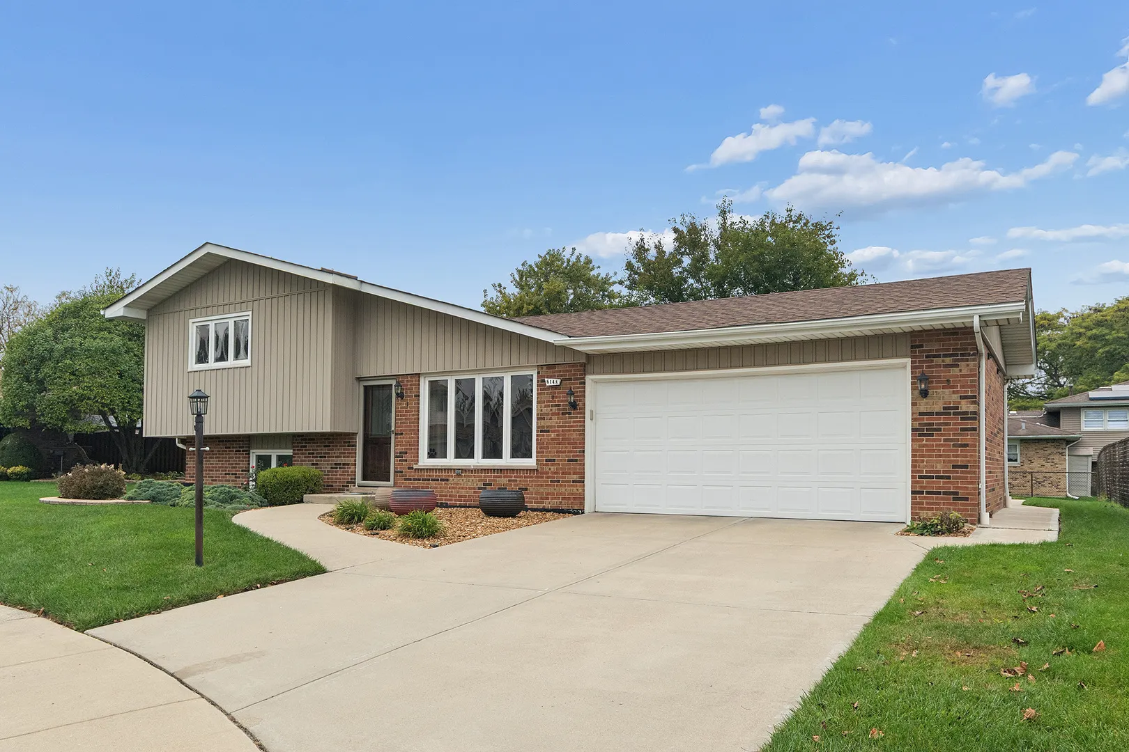 6148 La Grande Court IL