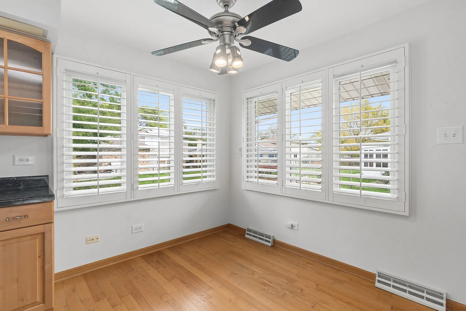 6148 La Grande Court IL