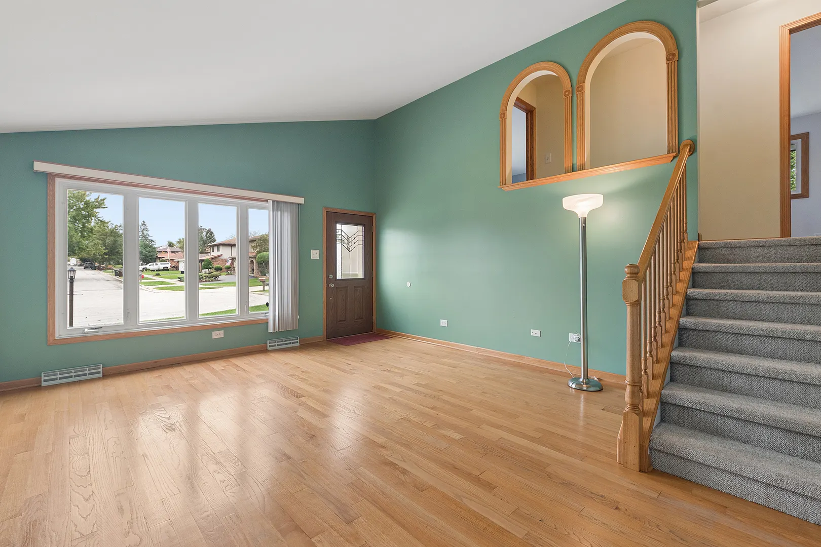 6148 La Grande Court IL