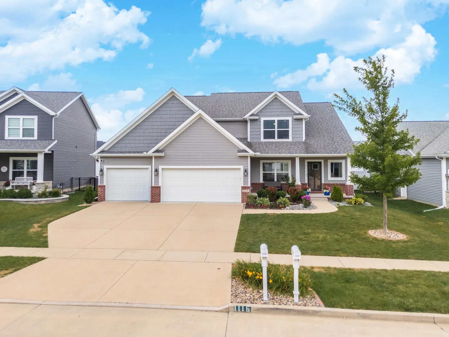 1116 Staghorne Way IL