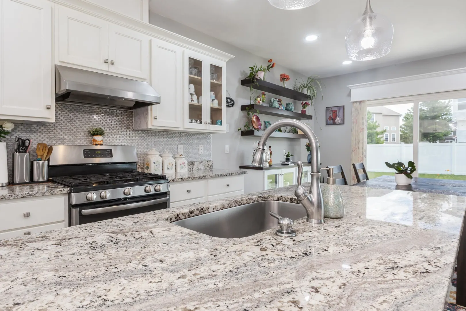 1116 Staghorne Way IL