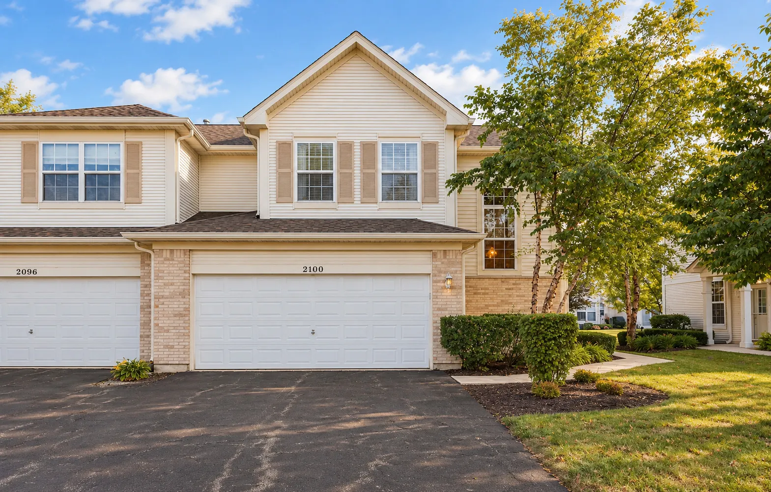 2100 Sunrise Circle IL