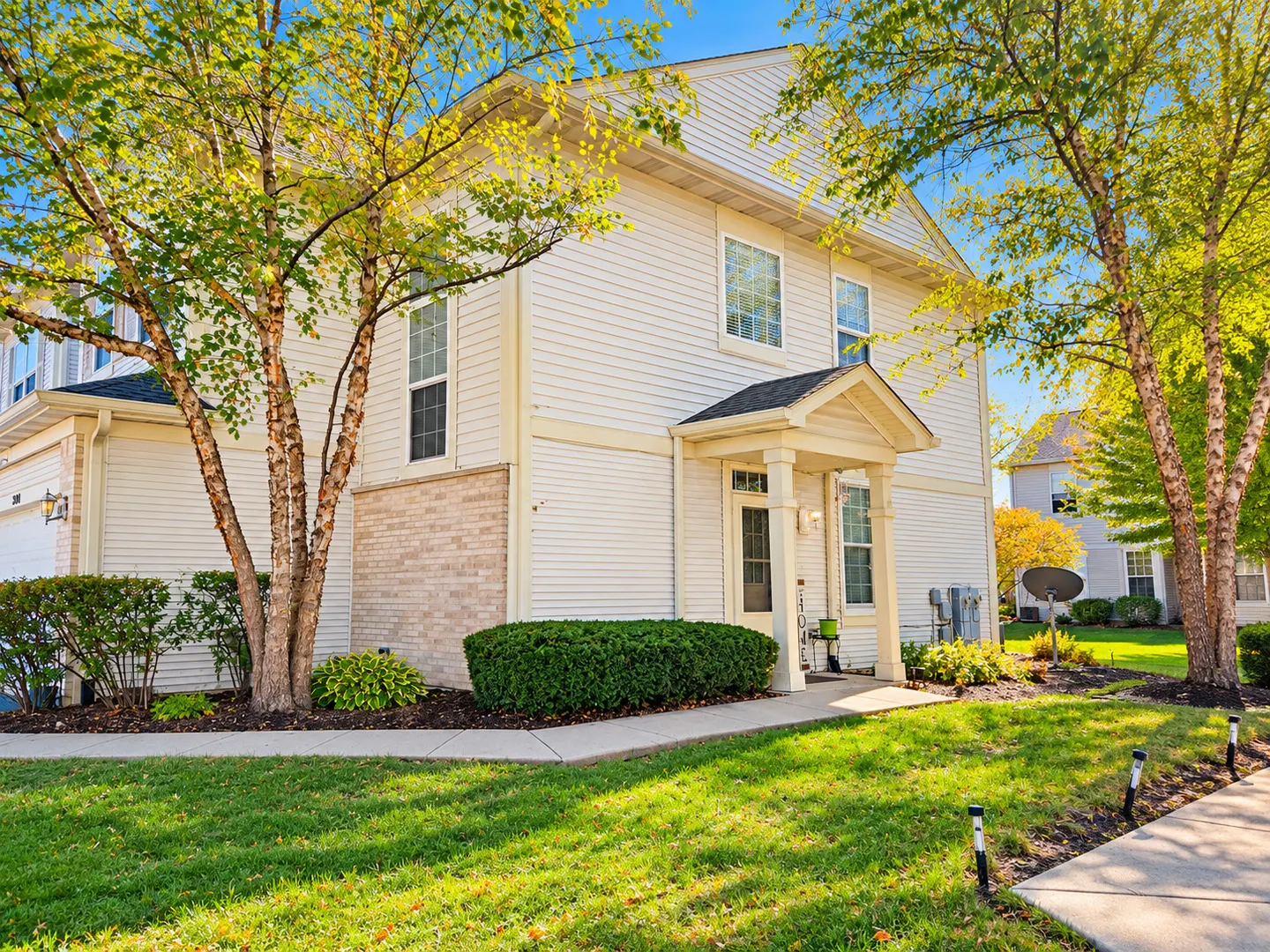 2100 Sunrise Circle IL