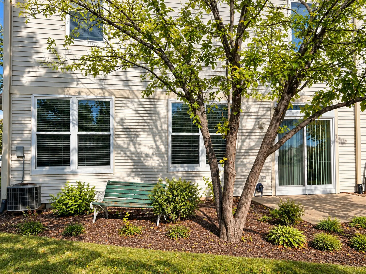 2100 Sunrise Circle IL