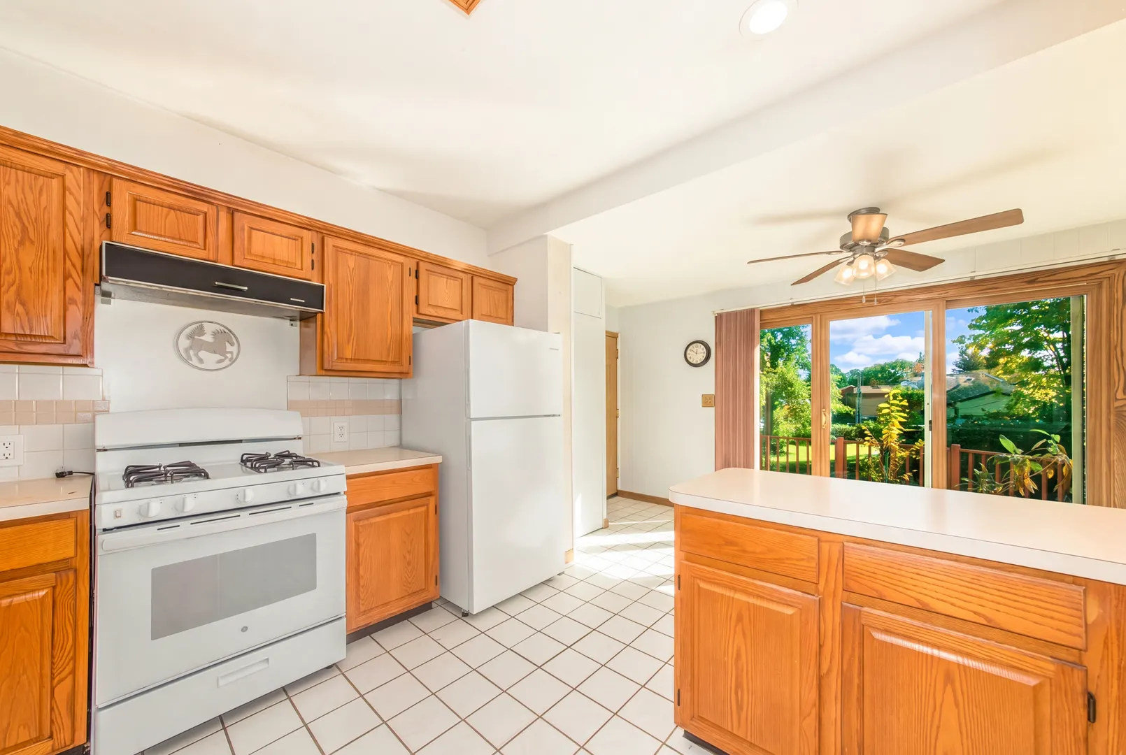 5685 N New Hampshire Avenue IL