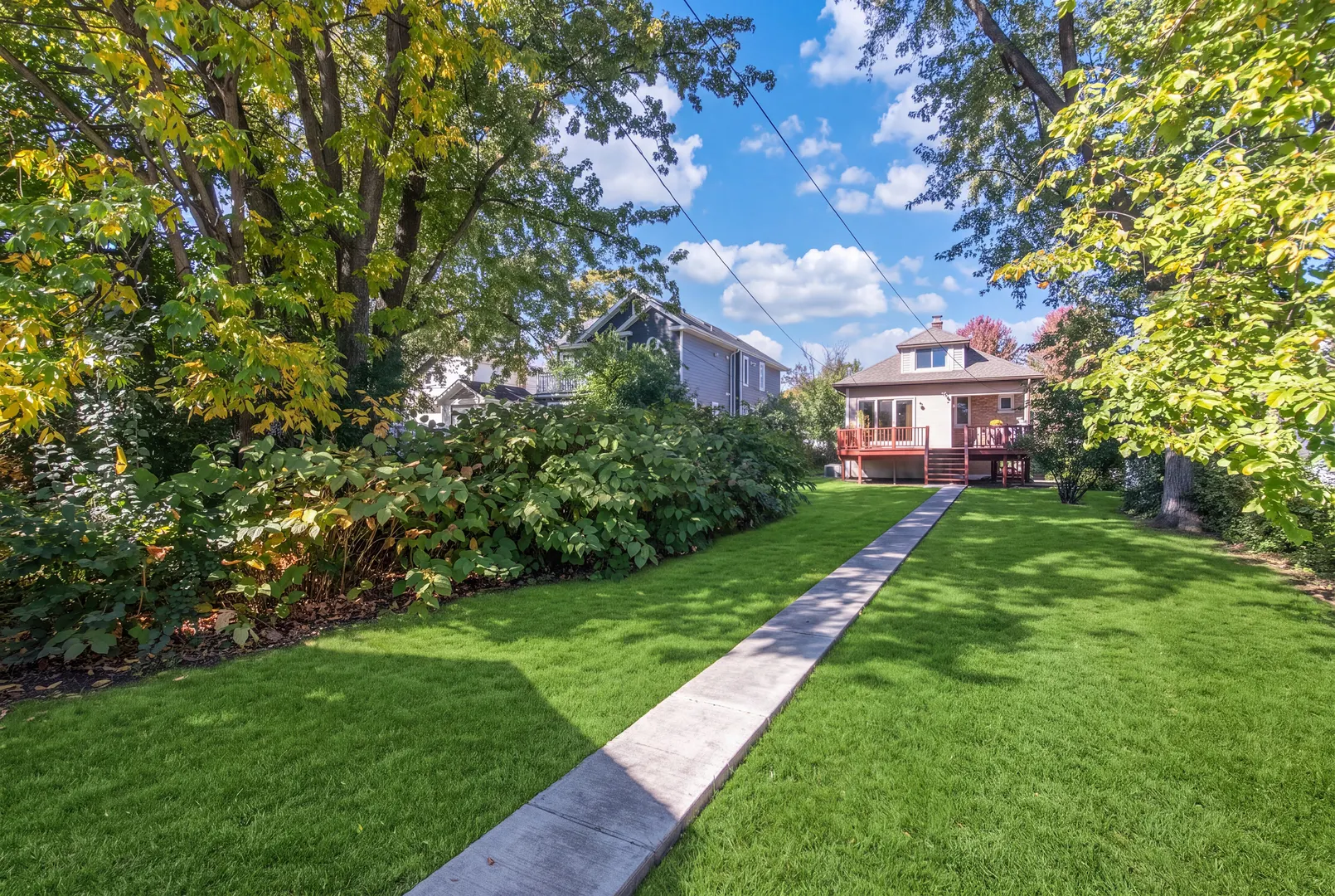 5685 N New Hampshire Avenue IL