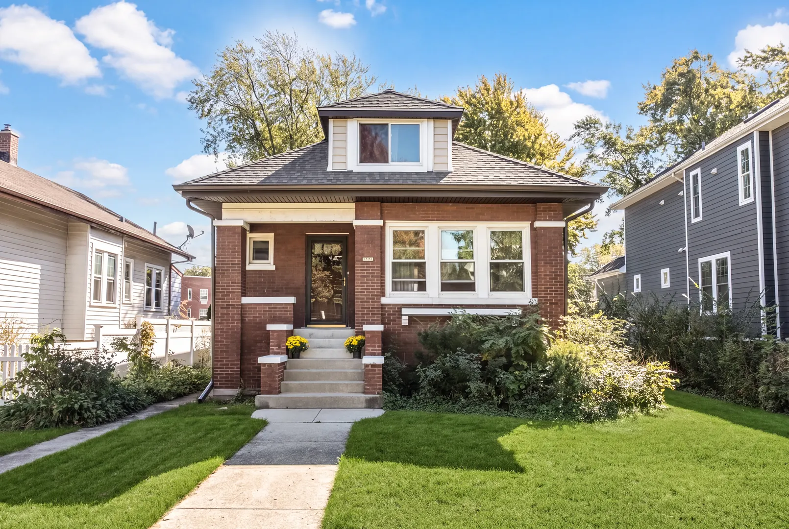 5685 N New Hampshire Avenue IL