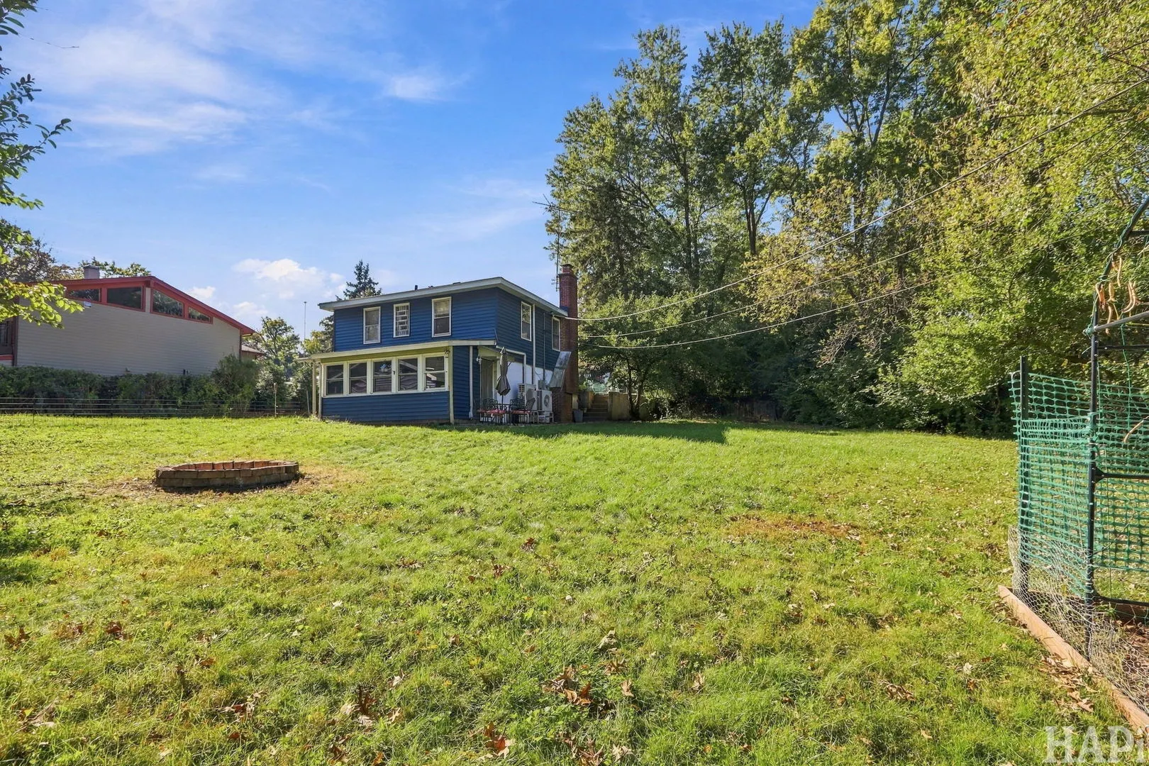 215 Valley Drive IL