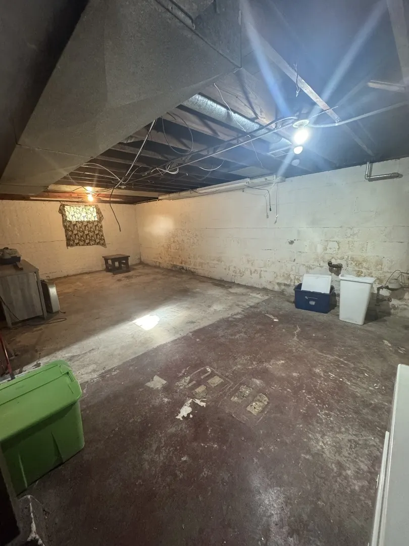 8045 46th Street IL