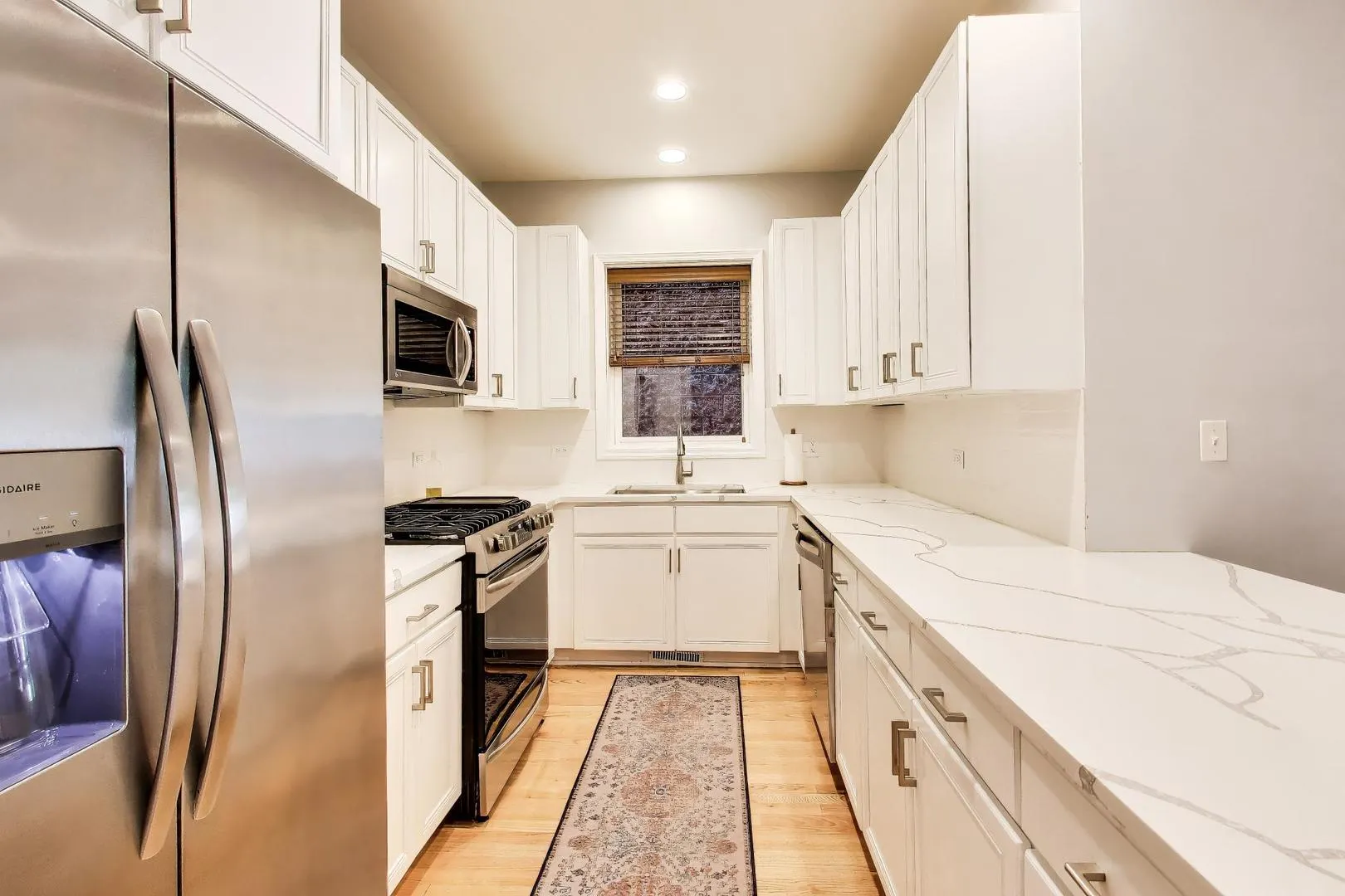 2622 N Mildred Avenue IL #1