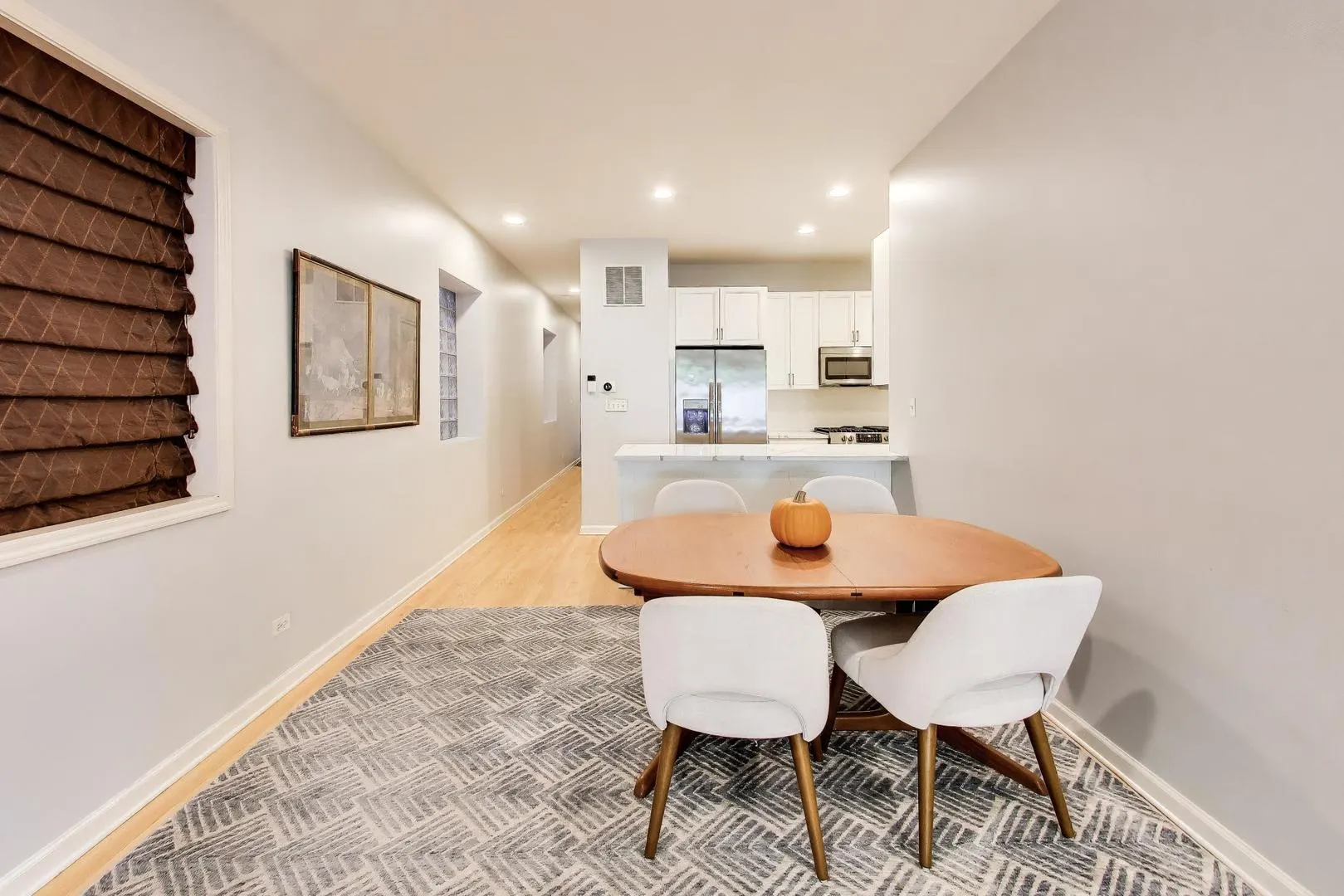 2622 N Mildred Avenue IL #1