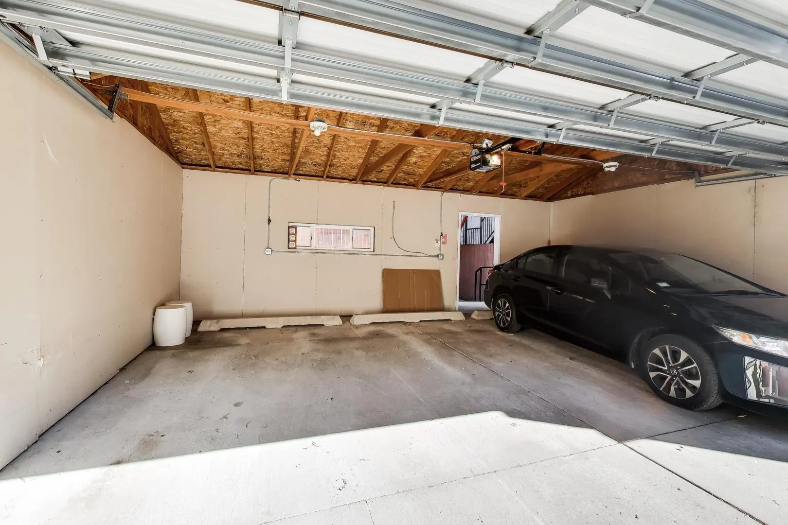 2622 N Mildred Avenue IL #1