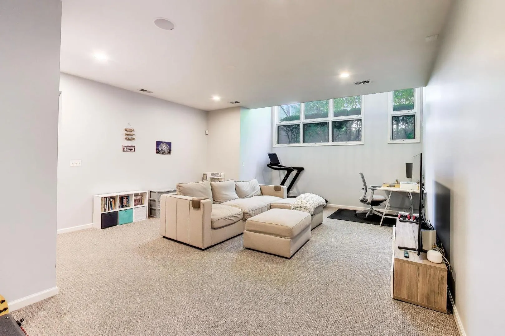 2622 N Mildred Avenue IL #1