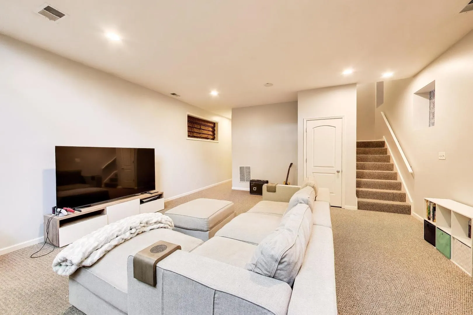 2622 N Mildred Avenue IL #1