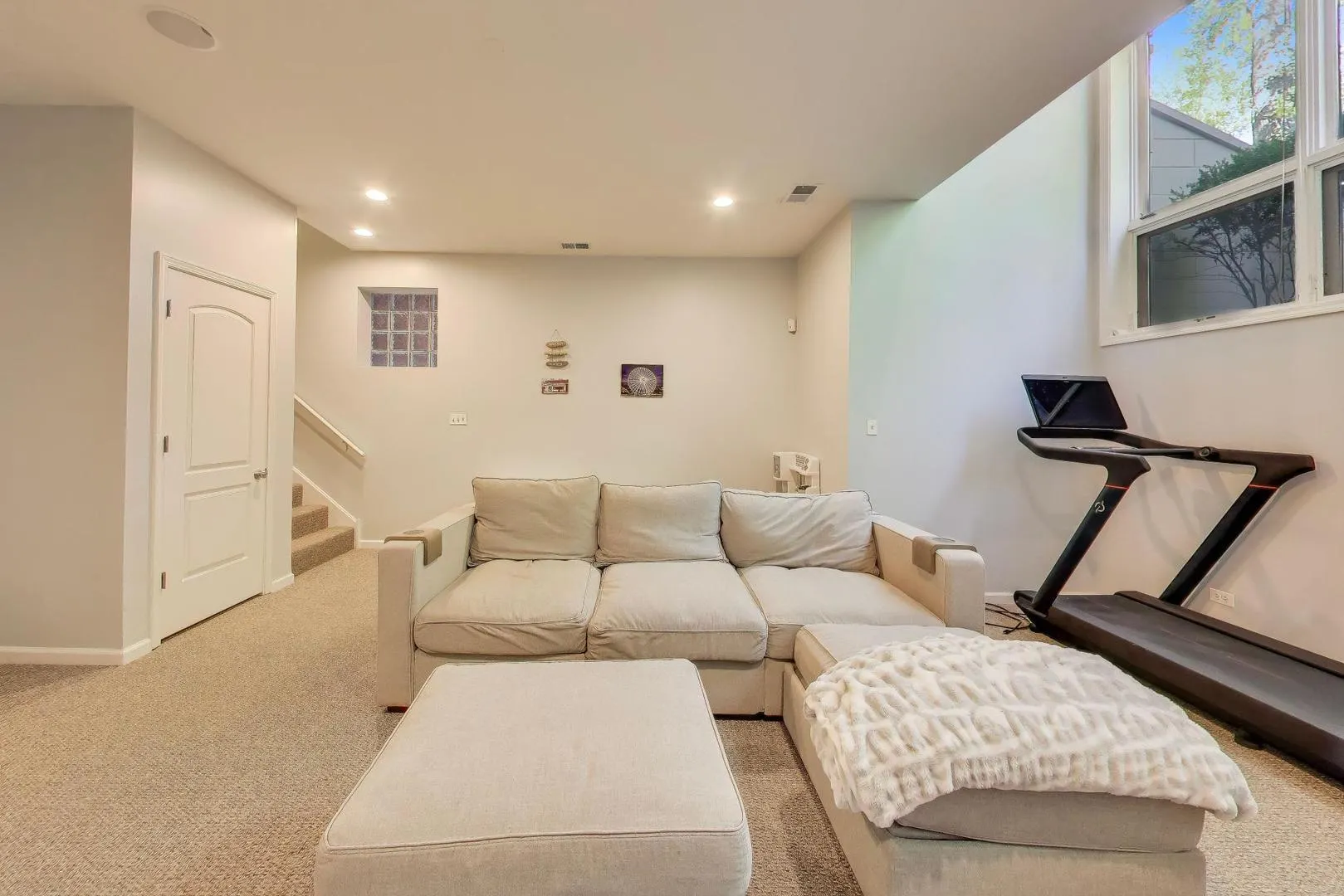 2622 N Mildred Avenue IL #1