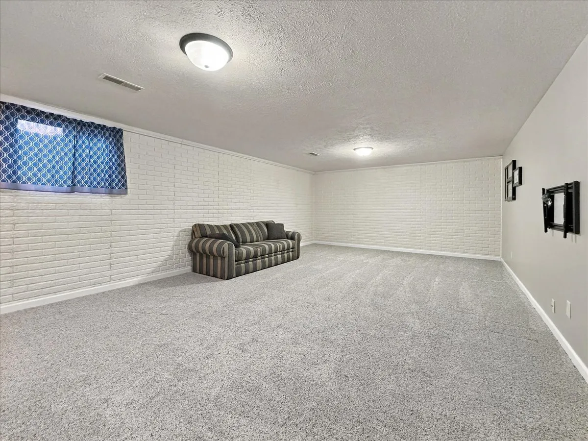 802 Platt Way IL
