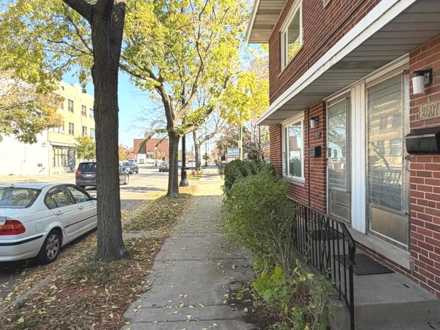 2507 W Howard Street IL