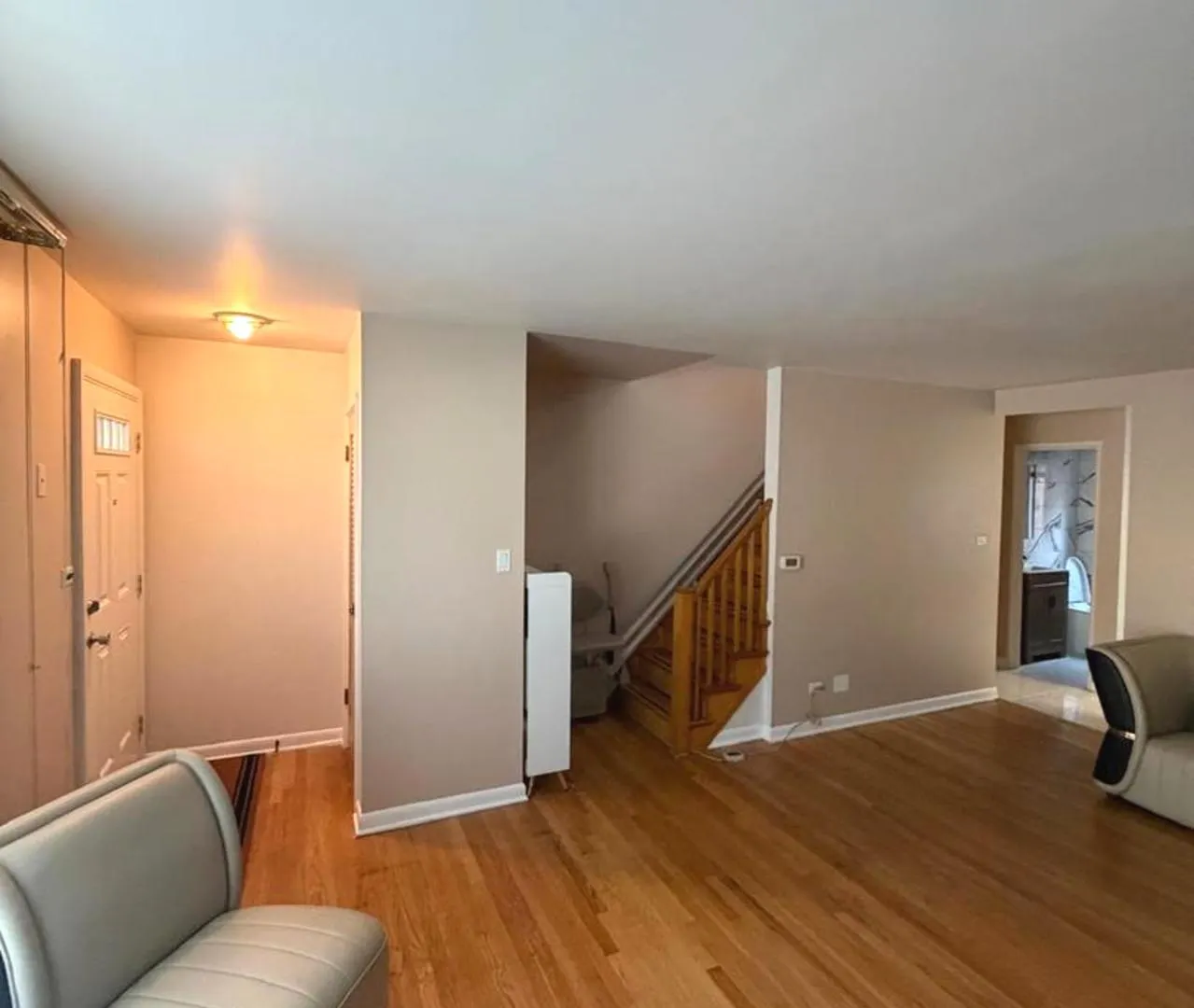 2507 W Howard Street IL