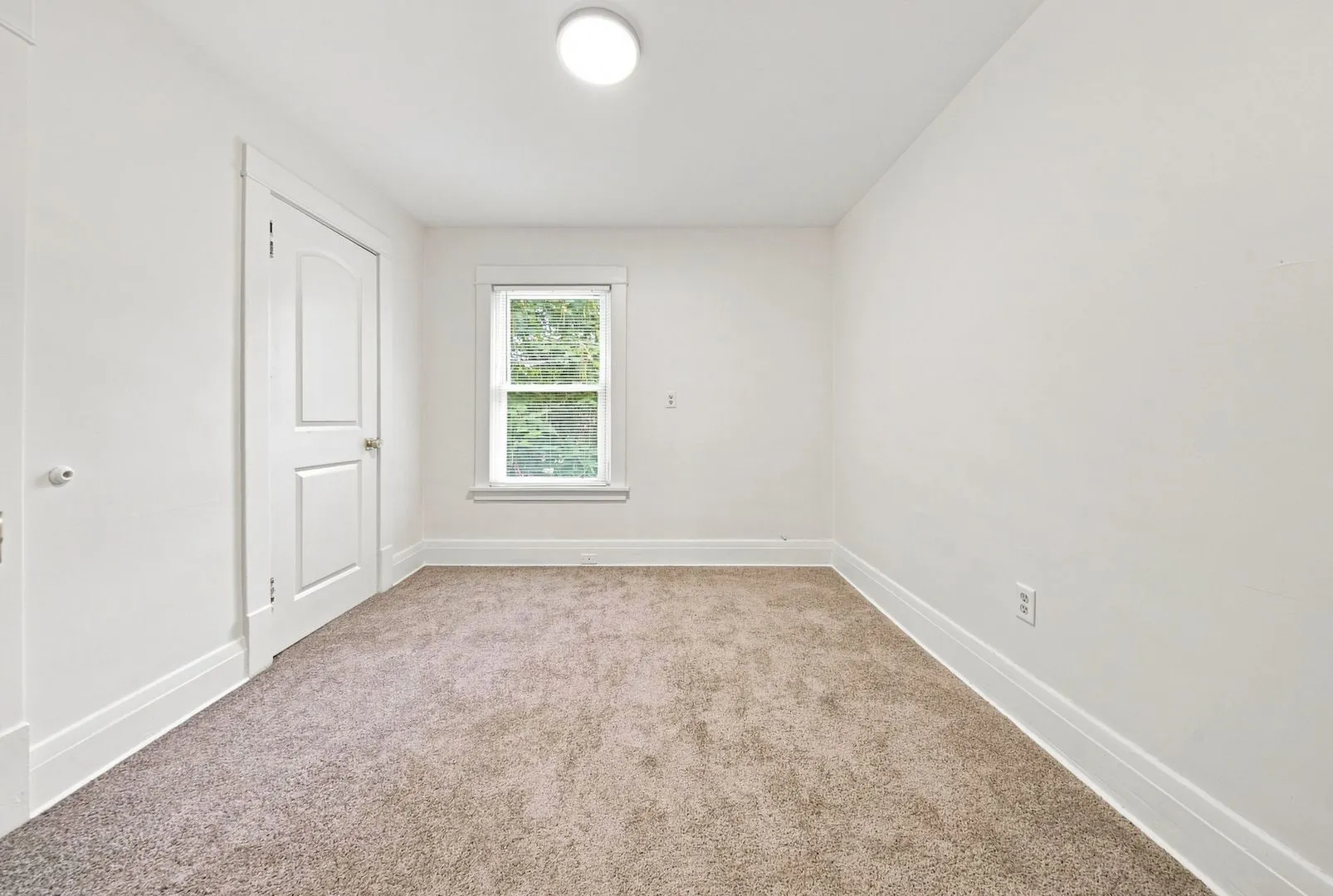 387 S Evergreen Avenue IL