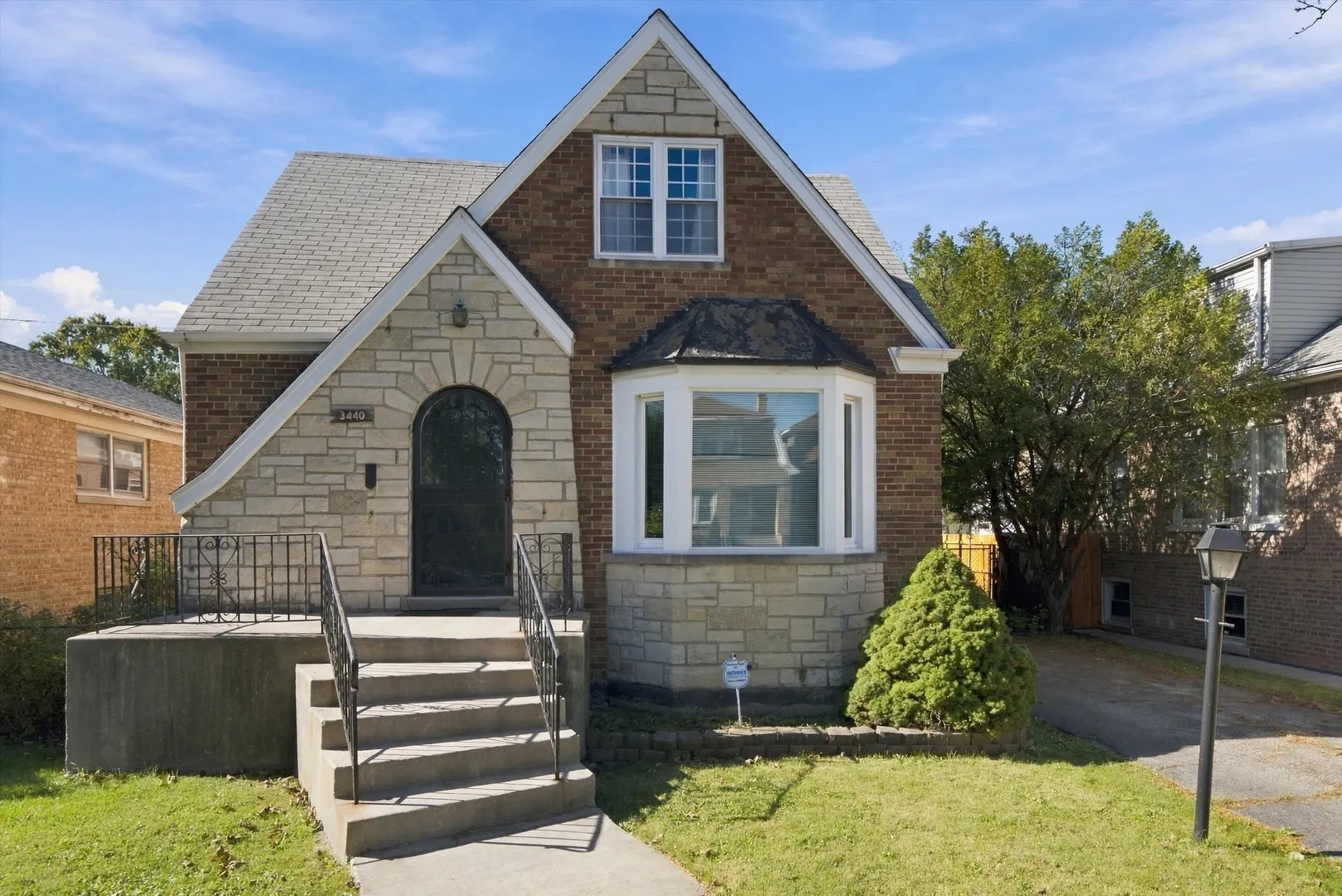 3440 N Oak Park Avenue IL