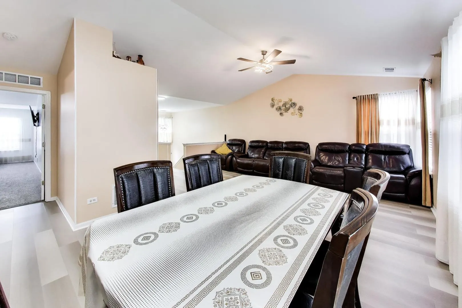 467 Gloria Lane IL