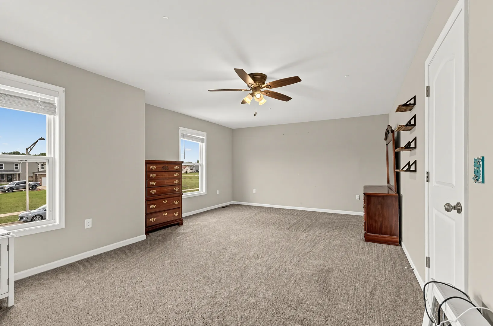 784 Western Avenue IL