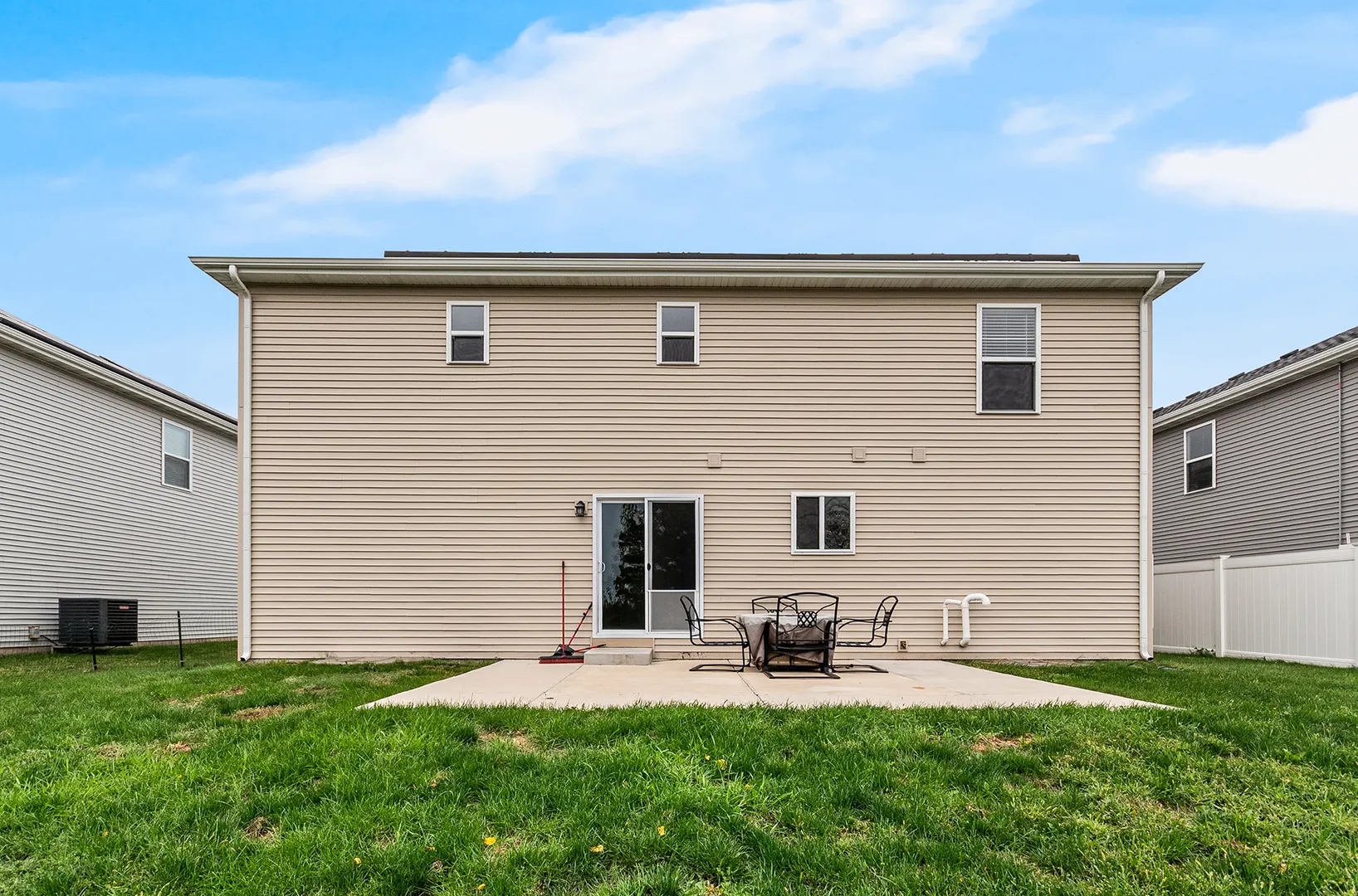 784 Western Avenue IL