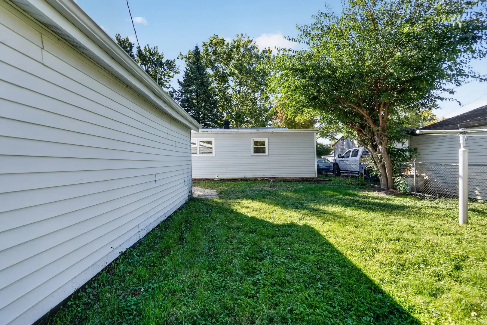527 Fairlane Avenue IL