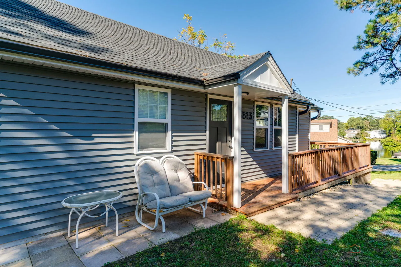 3813 Eastway Drive IL