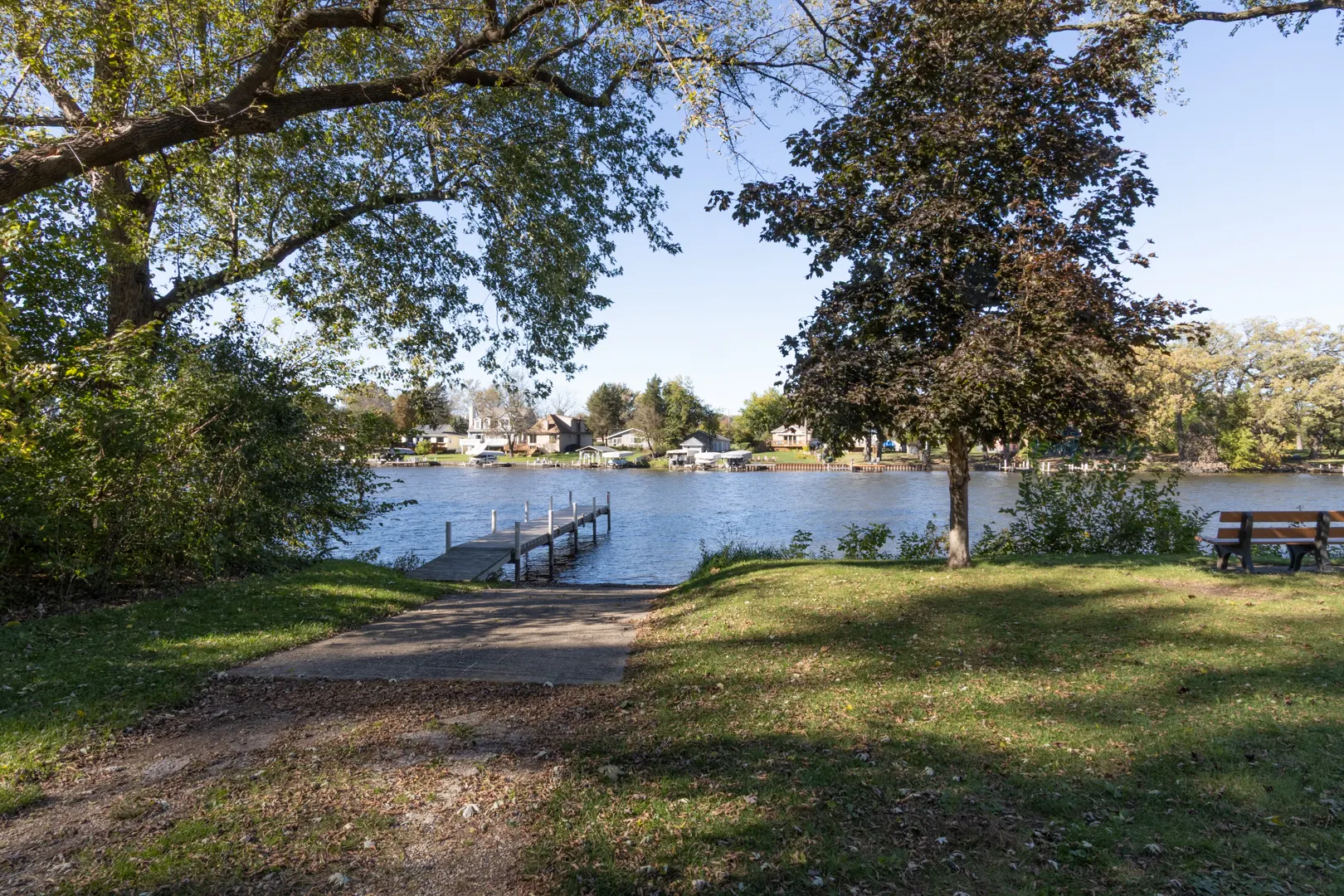 2225 Lagoon Drive IL