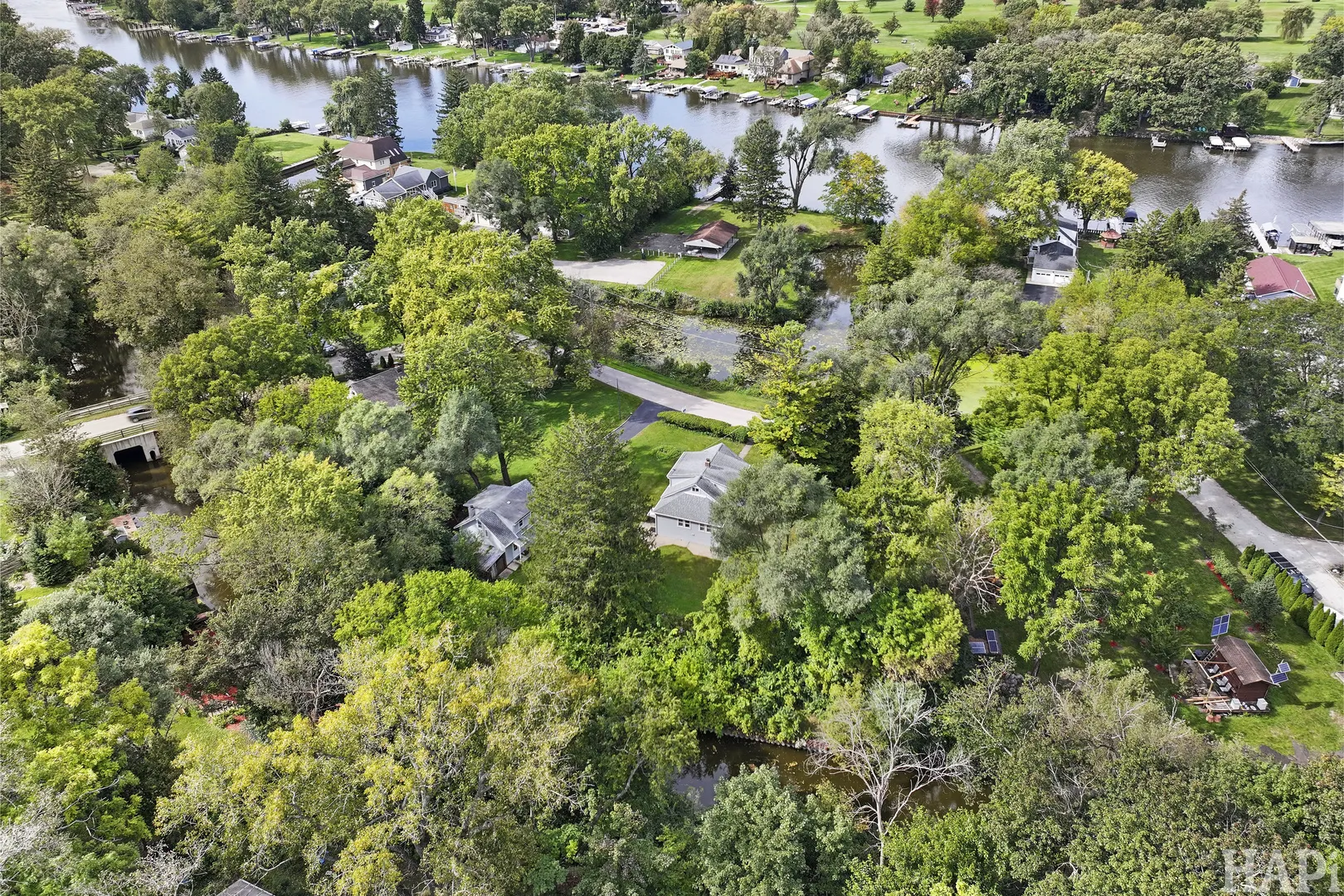 2225 Lagoon Drive IL