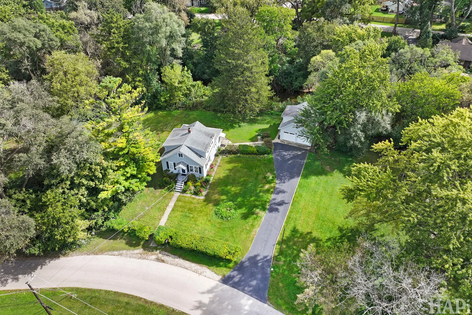 2225 Lagoon Drive IL