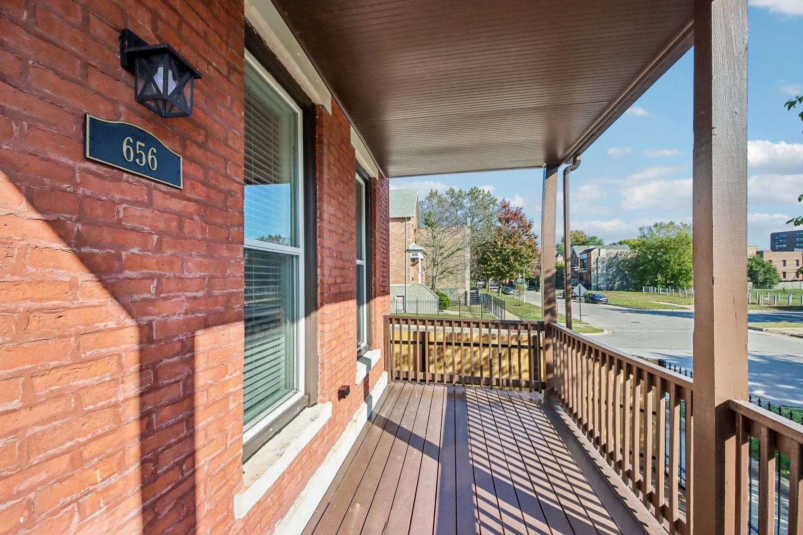 656 E Bowen Avenue IL
