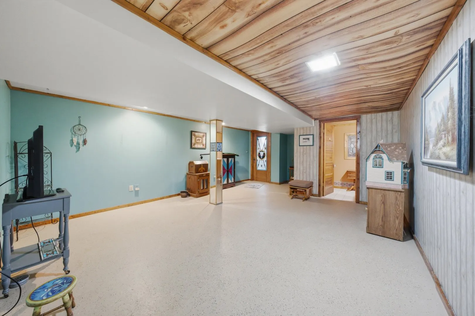 24208 W Frances Court IL
