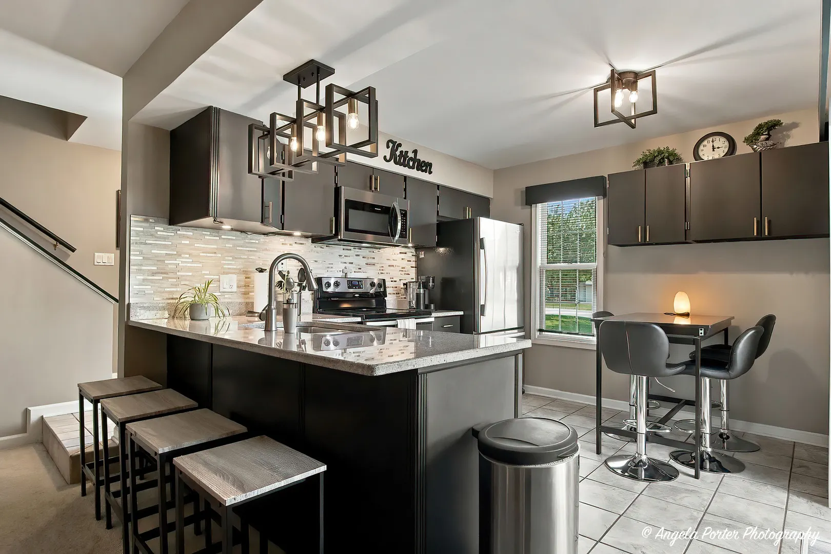 621 Chip Court IL