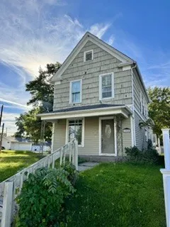 2004 College Avenue IA
