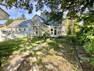 2004 College Avenue IA