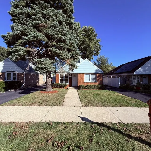 521 53rd Avenue IL
