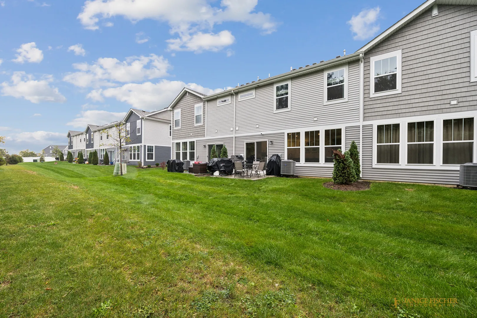 648 Cassia Court IL