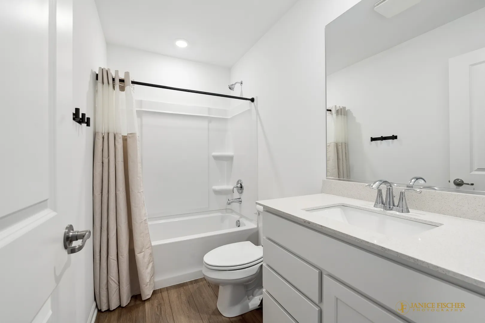 648 Cassia Court IL