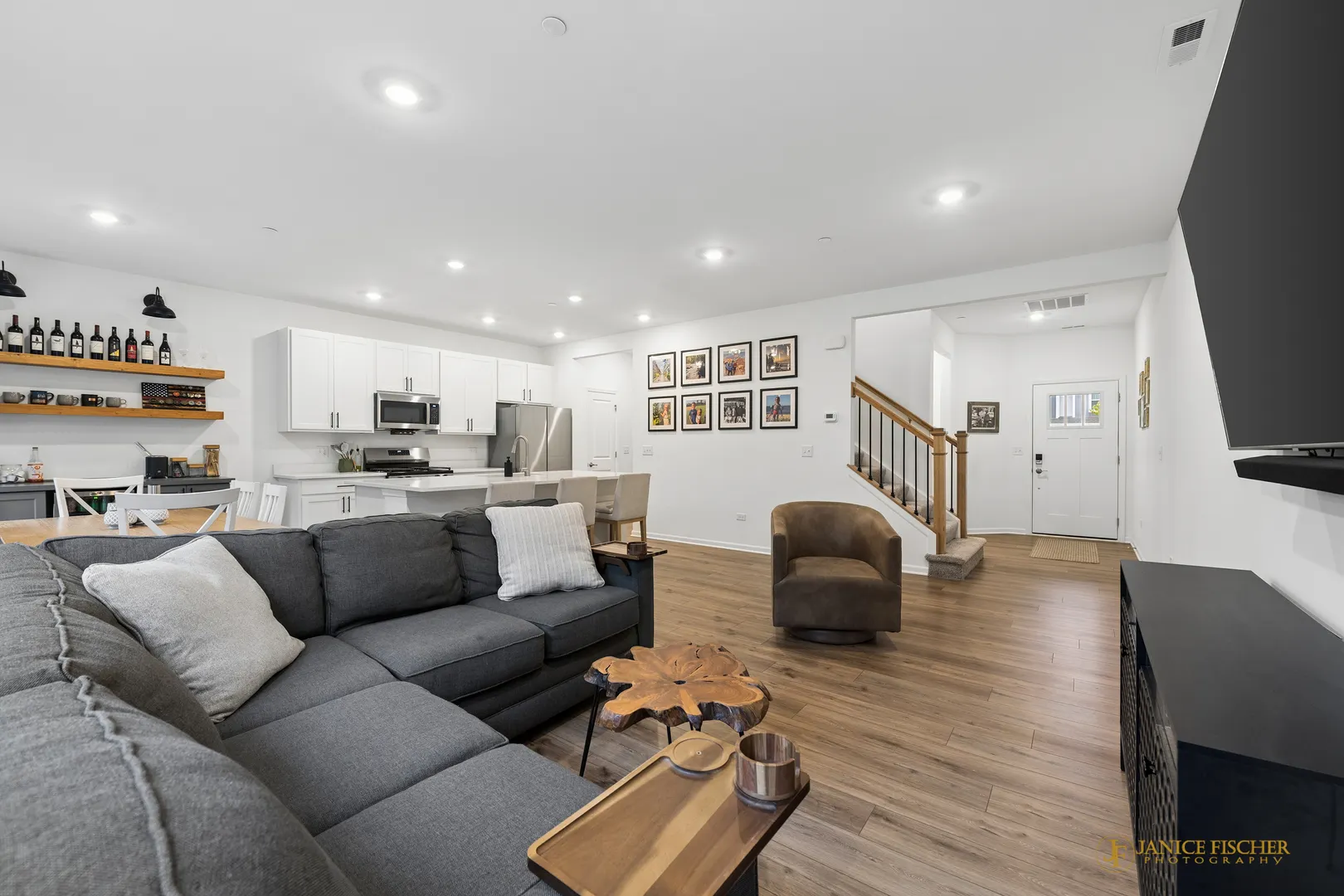 648 Cassia Court IL