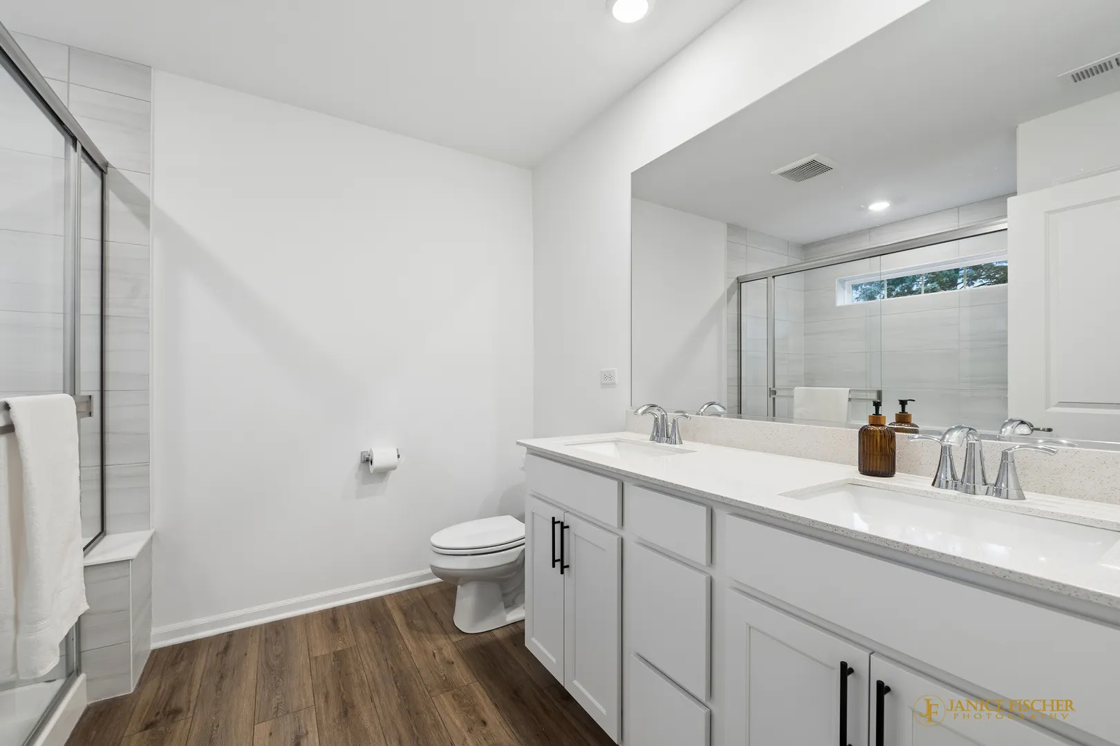 648 Cassia Court IL